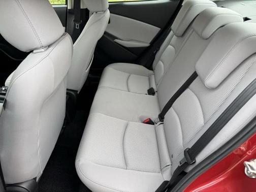 2019 Toyota Yaris Sedan LE