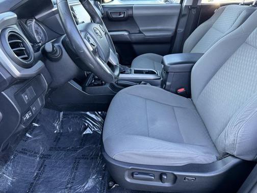 2020 Toyota Tacoma SR5