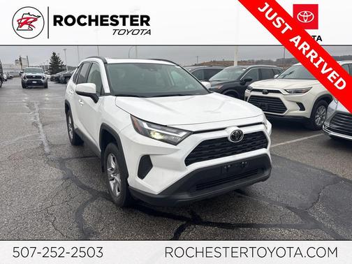 2025 Toyota RAV4 XLE