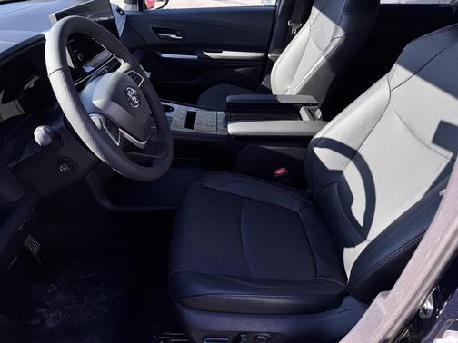 2025 Toyota Sienna Limited