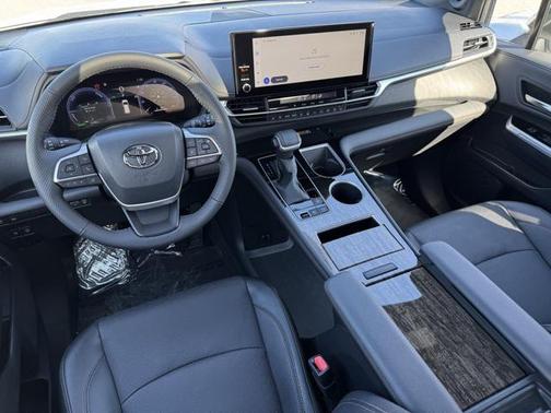 2025 Toyota Sienna Limited