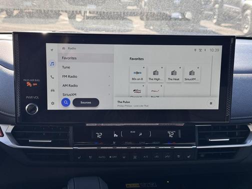 2025 Toyota Sienna Platinum