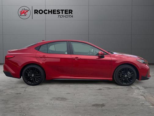 Supersonic Red 2026 Toyota Camry SE