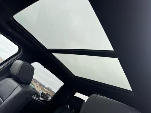 2025 Toyota Tundra Hybrid Platinum