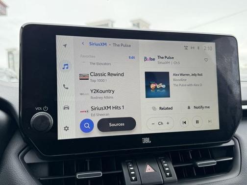 2023 Toyota RAV4 Hybrid XLE Premium