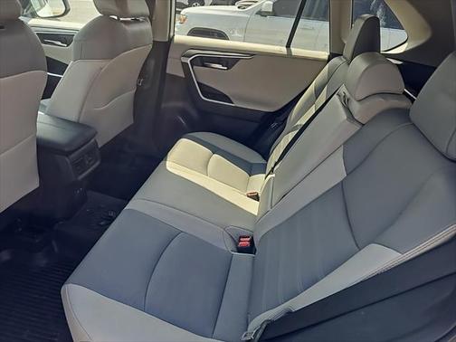 2023 Toyota RAV4 Limited