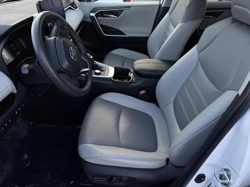 2023 Toyota RAV4 Limited