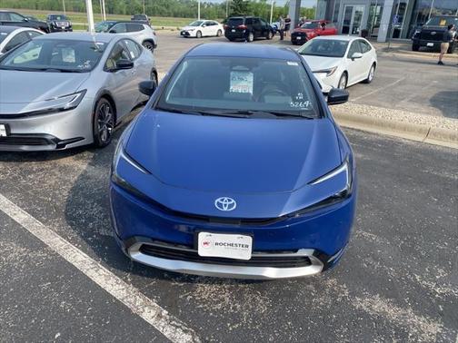 2025 Toyota Prius L