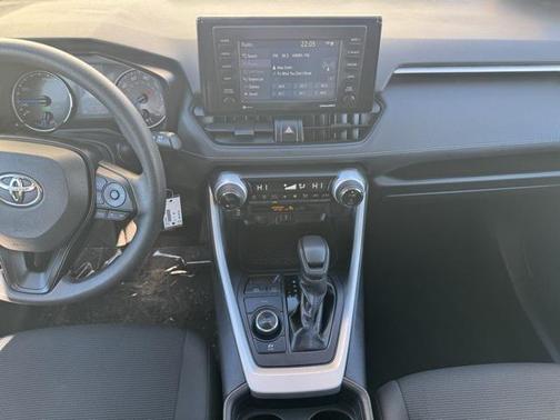 2020 Toyota RAV4 Hybrid LE