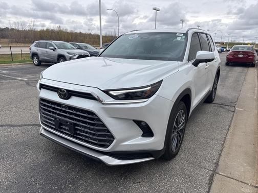 2024 Toyota Grand Highlander Platinum