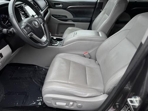 2014 Toyota Highlander Limited