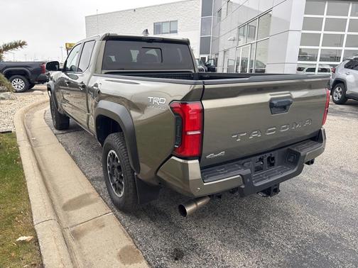 2024 Toyota Tacoma TRD Off-Road
