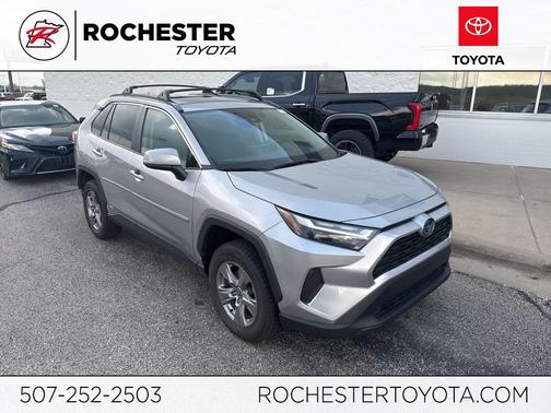 2022 Toyota RAV4 Hybrid XLE