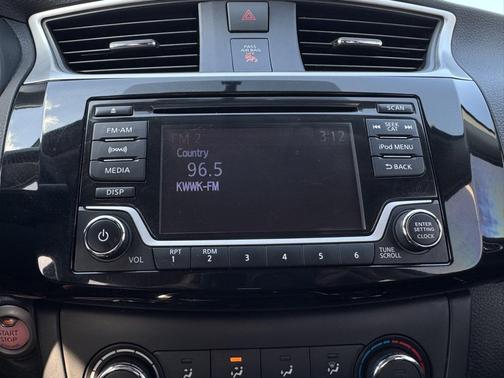 2017 Nissan Sentra SV