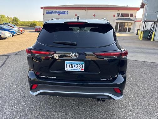 2024 Toyota Highlander XSE