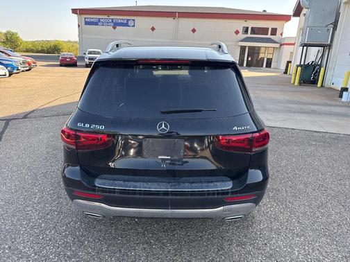 2023 Mercedes-Benz GLB 250 4MATIC