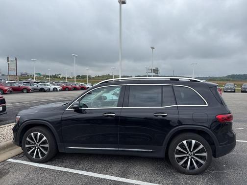 2023 Mercedes-Benz GLB 250 4MATIC