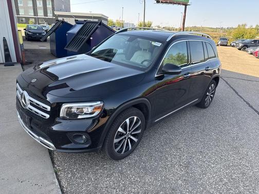 2023 Mercedes-Benz GLB 250 4MATIC