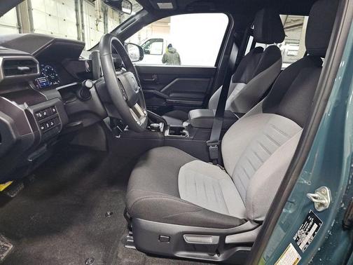 2025 Toyota 4Runner TRD Off Road