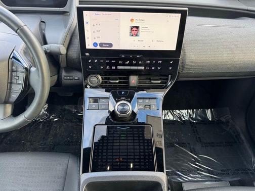 2023 Toyota bZ4X Limited