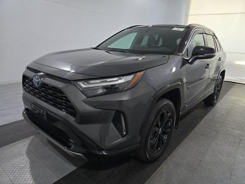 2023 Toyota RAV4 Hybrid SE