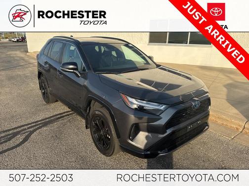2023 Toyota RAV4 Hybrid SE
