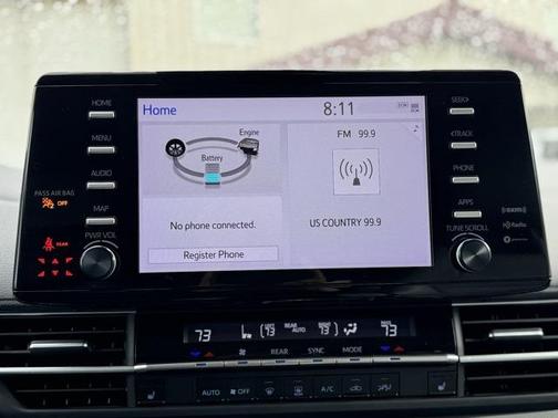 2023 Toyota Sienna XLE 8 Passenger