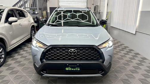 2025 Toyota Corolla Cross LE