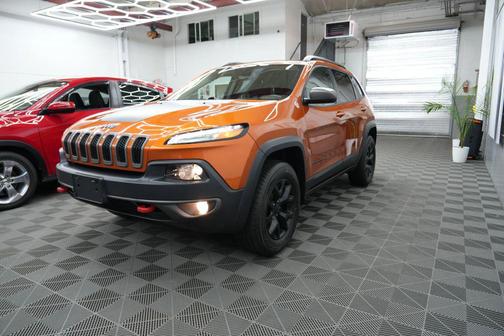 2016 Jeep Cherokee Sport