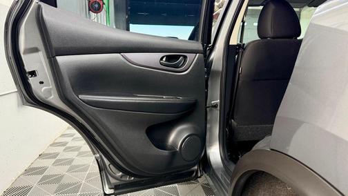 2017 Nissan Rogue Sport S