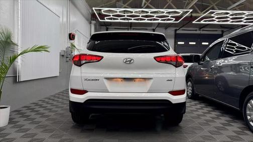 2017 Hyundai TUCSON Sport