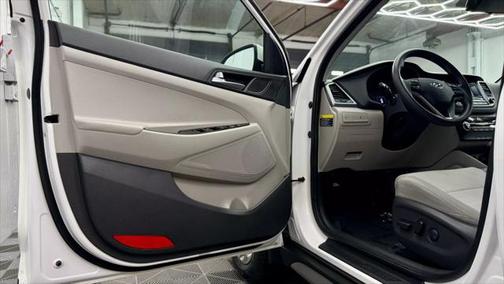 2017 Hyundai TUCSON Sport