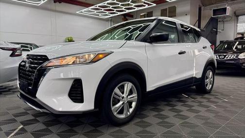 2023 Nissan Kicks S