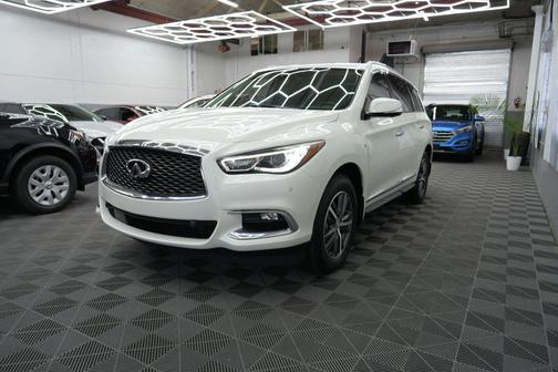 2017 INFINITI QX60 Base