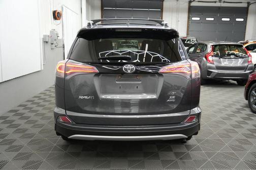 2016 Toyota RAV4 SE