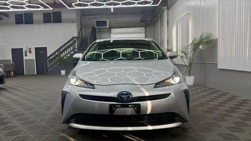 2022 Toyota Prius L