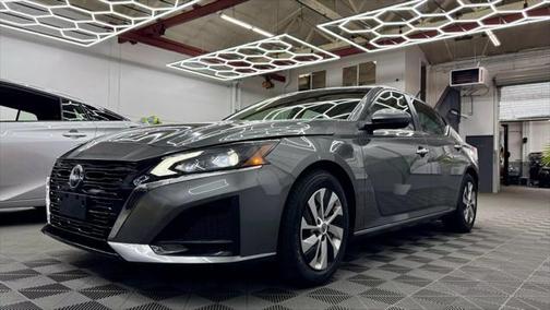 2023 Nissan Altima S FWD