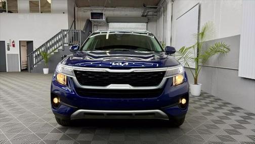 2023 Kia Seltos EX