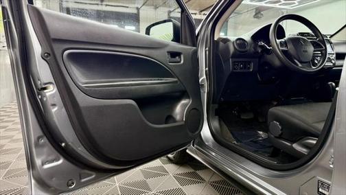 2022 Mitsubishi Mirage ES