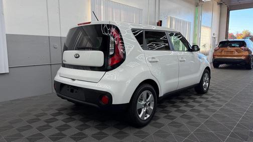 2017 Kia Soul Base