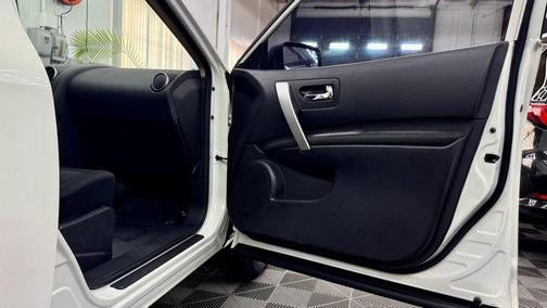 2014 Nissan Rogue Select S