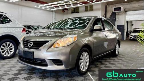 2014 Nissan Versa 1.6 SV