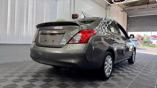 2014 Nissan Versa 1.6 SV