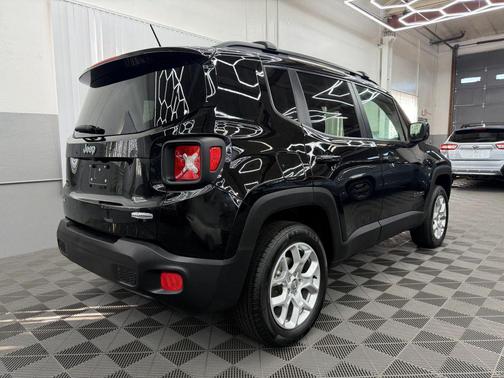 2016 Jeep Renegade Latitude