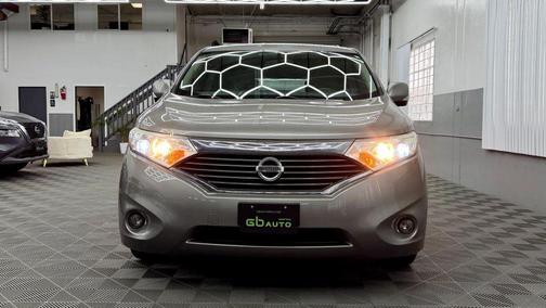 Brilliant Silver 2013 Nissan Quest SL