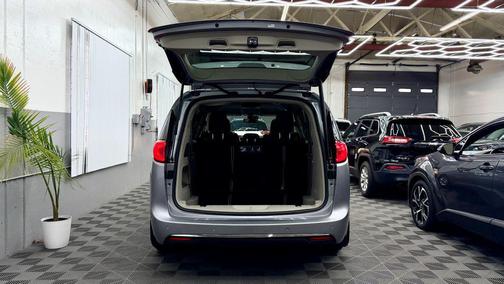 2019 Chrysler Pacifica Touring Plus