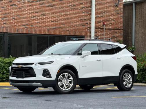 Summit White 2021 Chevrolet Blazer 2LT