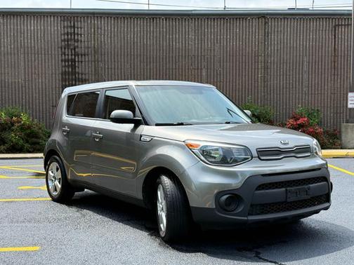 Titanium Gray 2018 Kia Soul Base