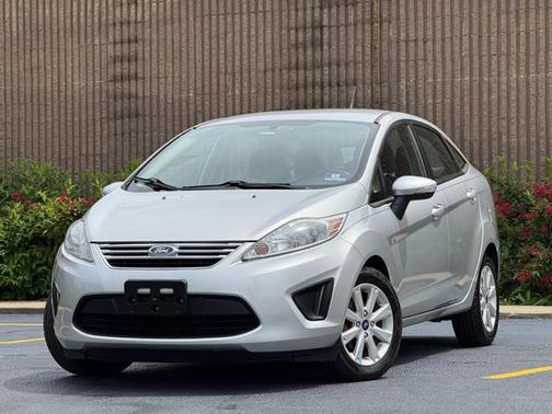 2013 Ford Fiesta SE