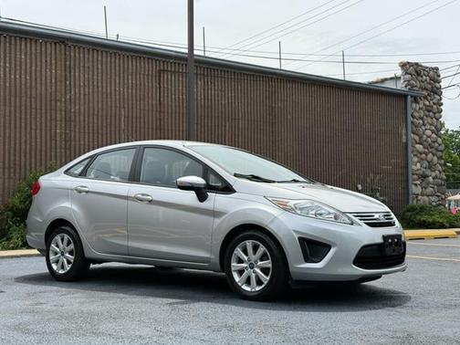 2013 Ford Fiesta SE